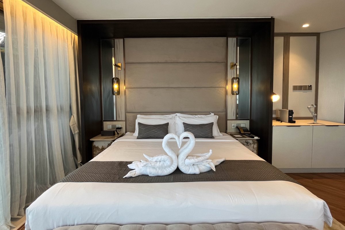 ROOMS_NAME