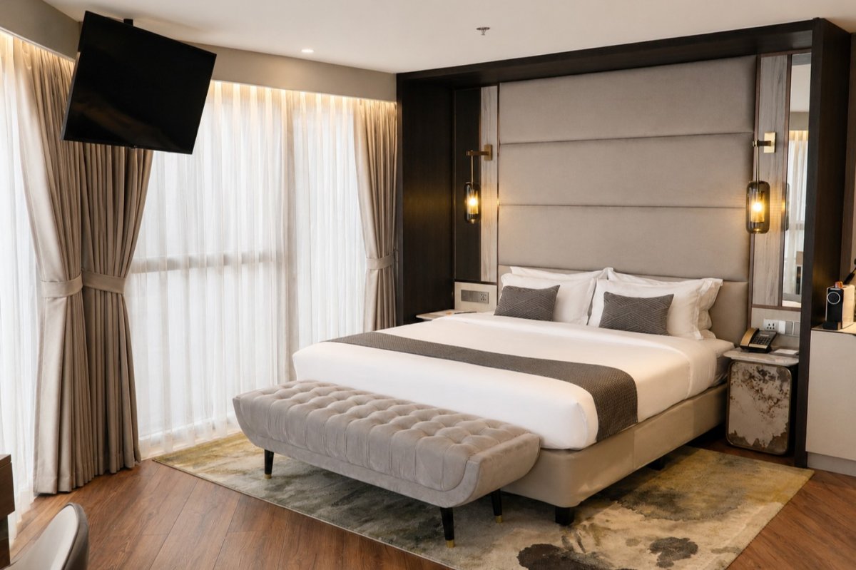 ROOMS_NAME
