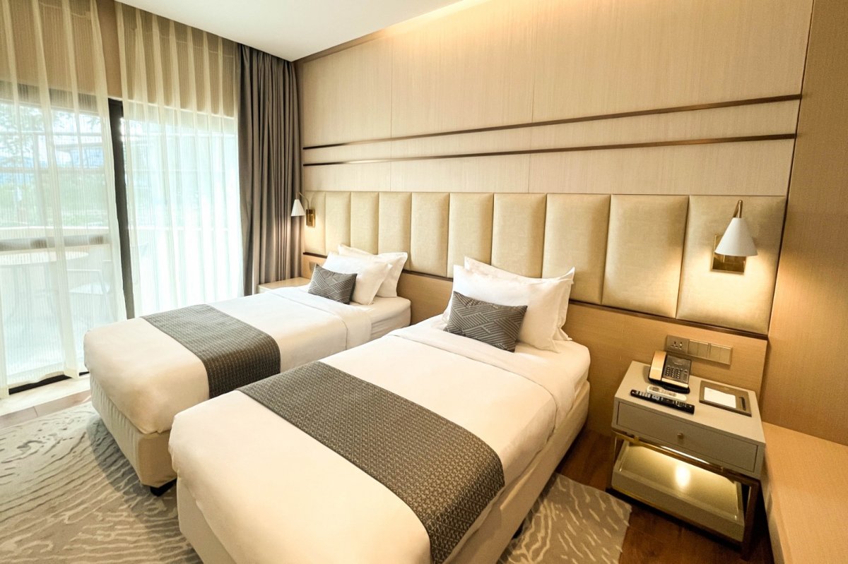 Premier Room